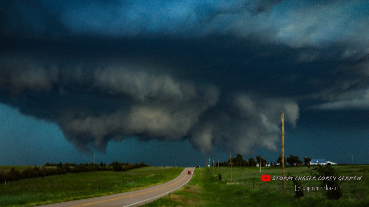 LIVE Storm Chase - Wind & Hail Threat | Oklahoma/Texas