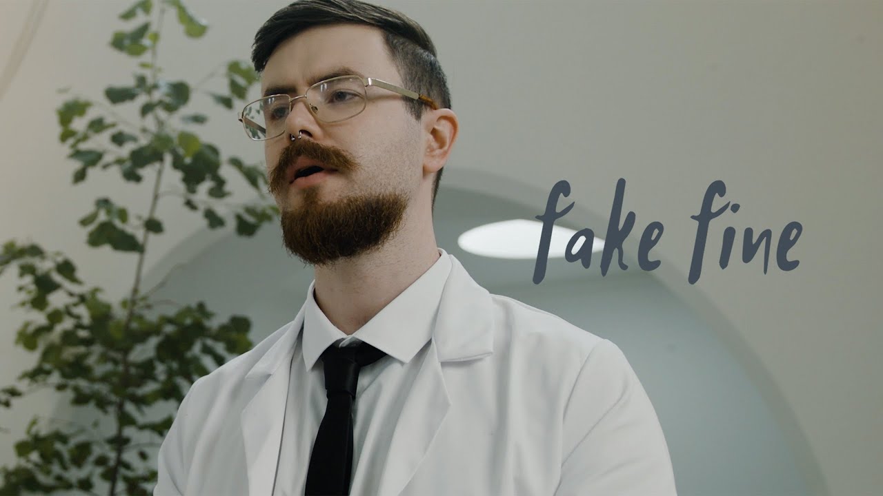 Robert Grace - Fake Fine (Official Video)