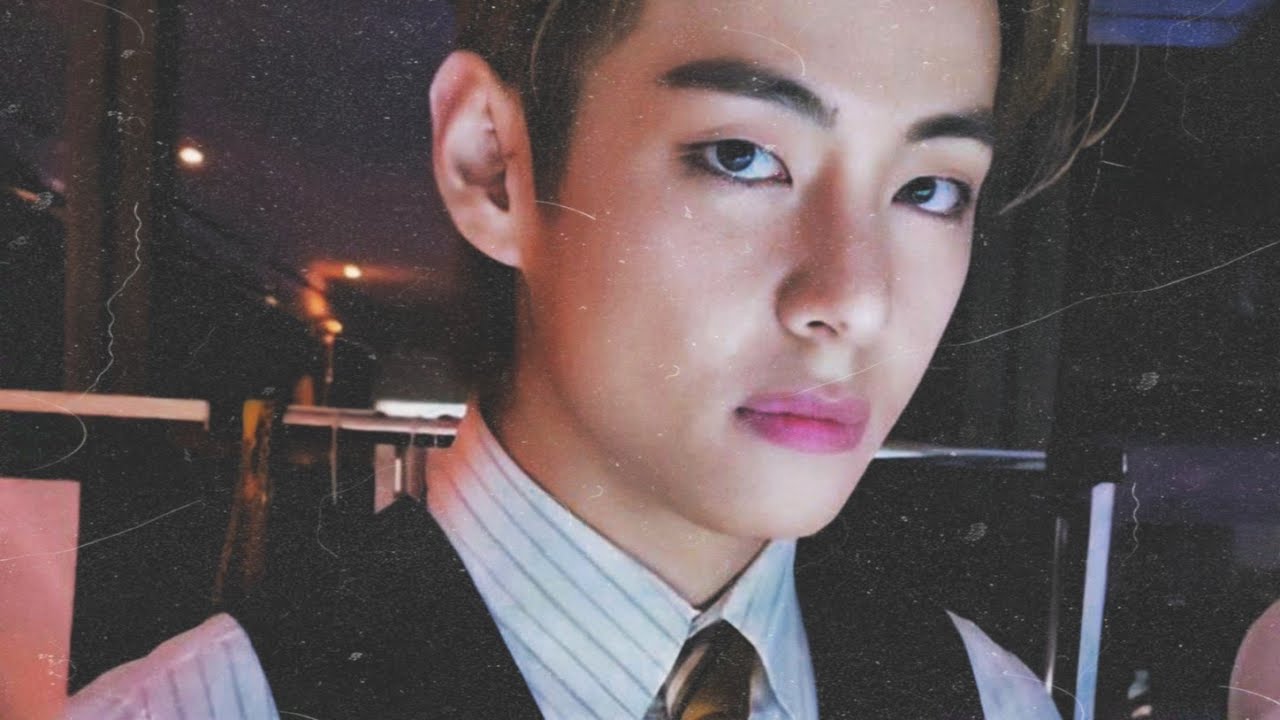 Taehyung [ FMV ] outside