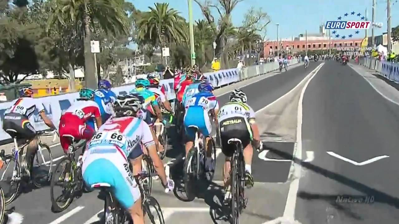 Hushovd wins road cycling world championship. Commentary by legends Vacchi & Adamson!