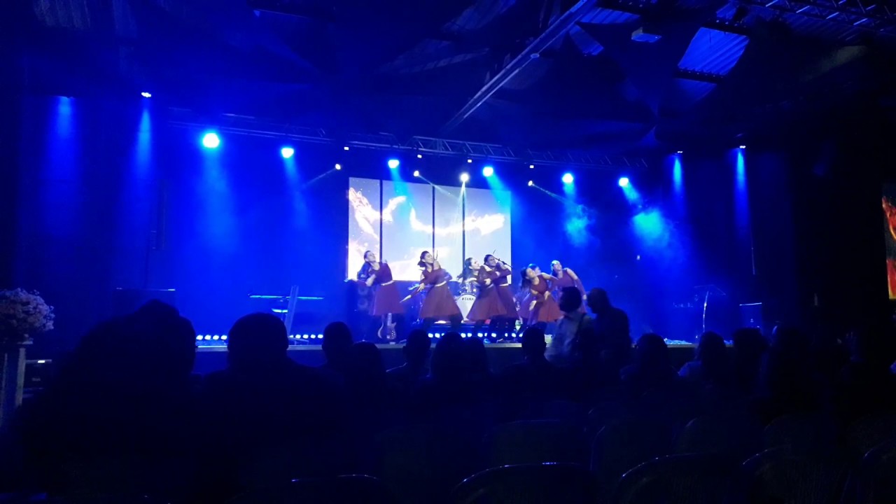 Coreografia aviva- nos ( Santo Espírito)