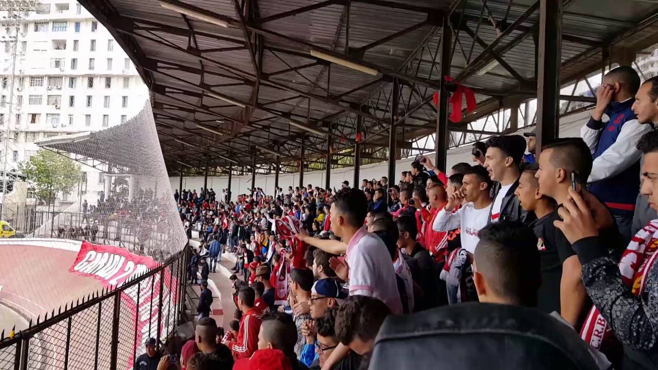 Grandé Amoré - échange au stade 20 aout CRB fans