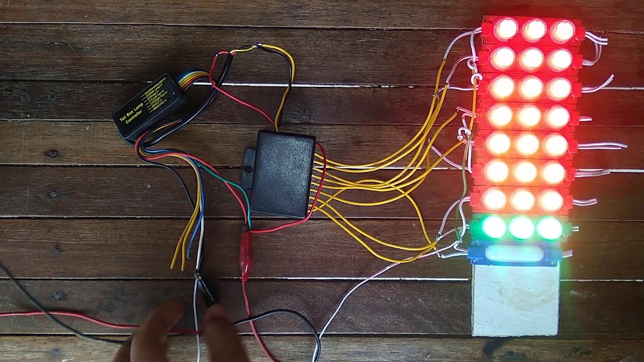 Bisa 12 bisa 24 volt Modul running LED biasa kirim ke Blitar