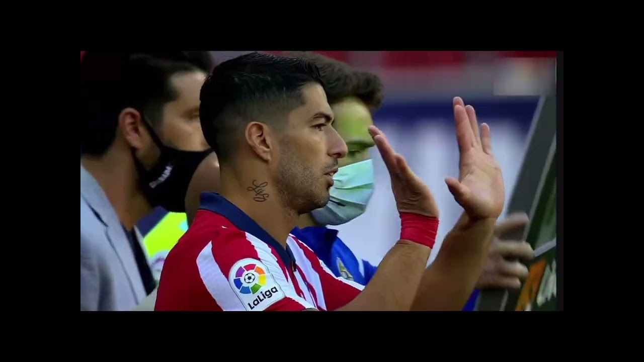 The beauty of football remake #salah #suarez #lewandowski #futbol #soccer