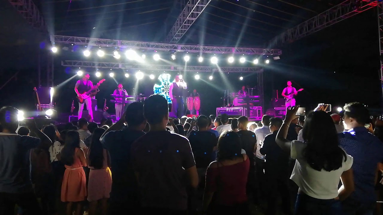 MEGA CONCIERTO CANCION DE AMOR