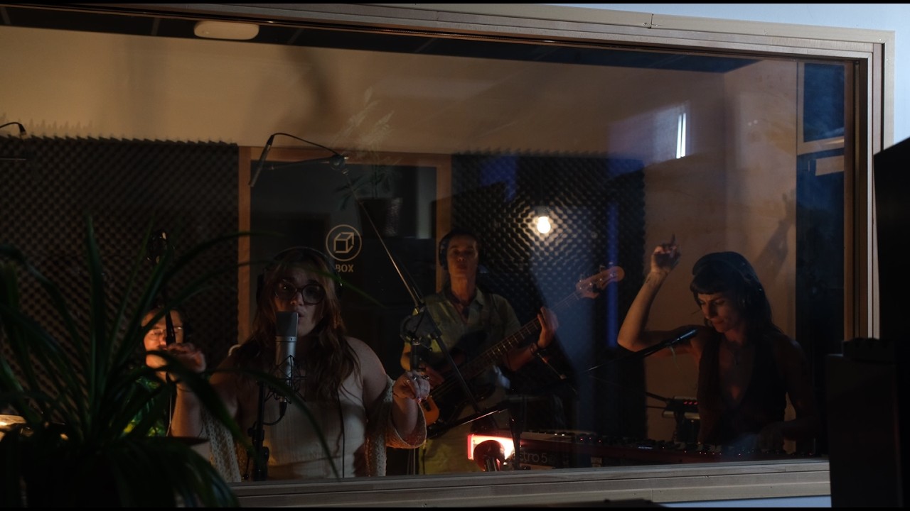 The Rising Birds - Answer to the call (Studio Session)