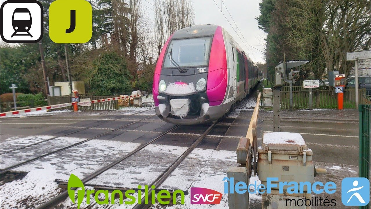 [Transilien J] Arrivée d'un Z50000 mission POCI à St-Ouen-l'Aumône Église sous la neige 🏔