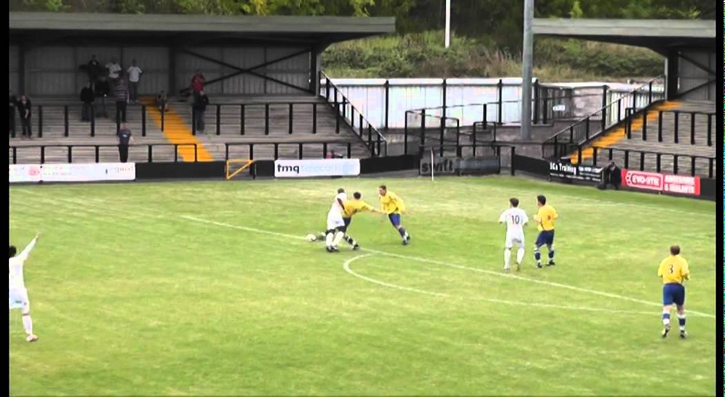 HEDNESFORD TOWN FC v Stockbridge Park Steels FC (NPL Game 7) 03/09/2011