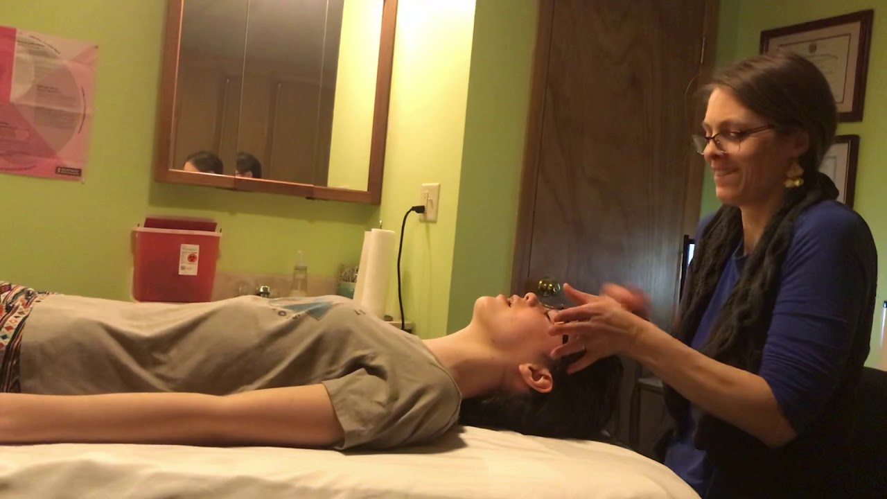 Amma Massage Therapy for the Neck and Shoulders, Part 1