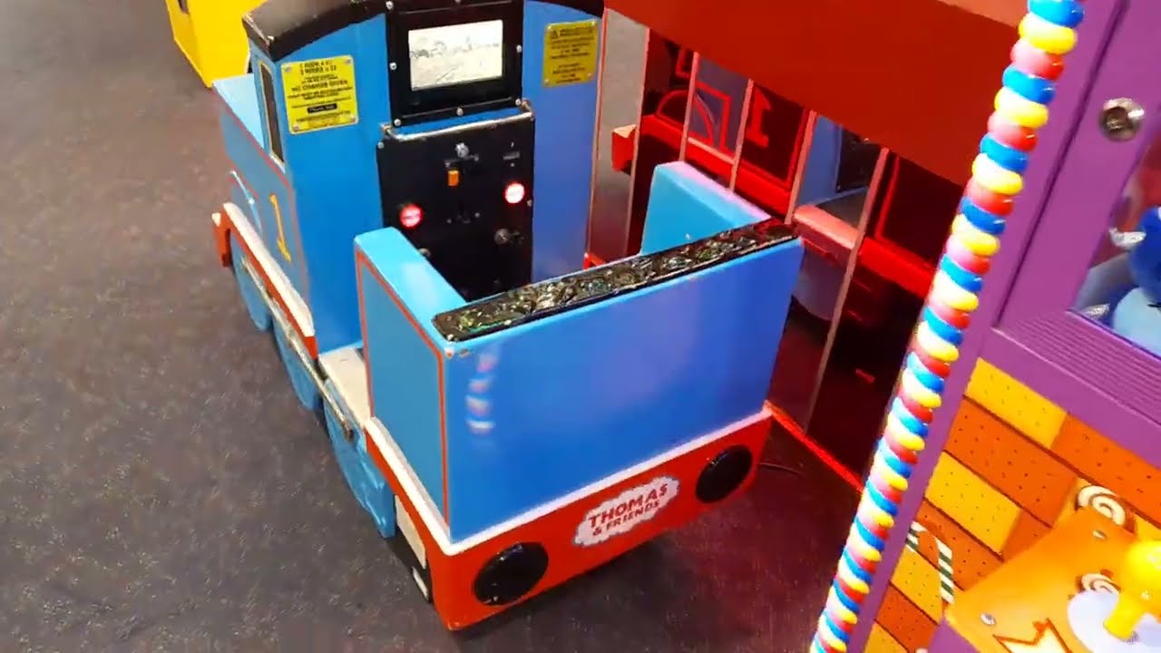 Jolly Roger Thomas And Friends Kiddie Ride (Video Option)