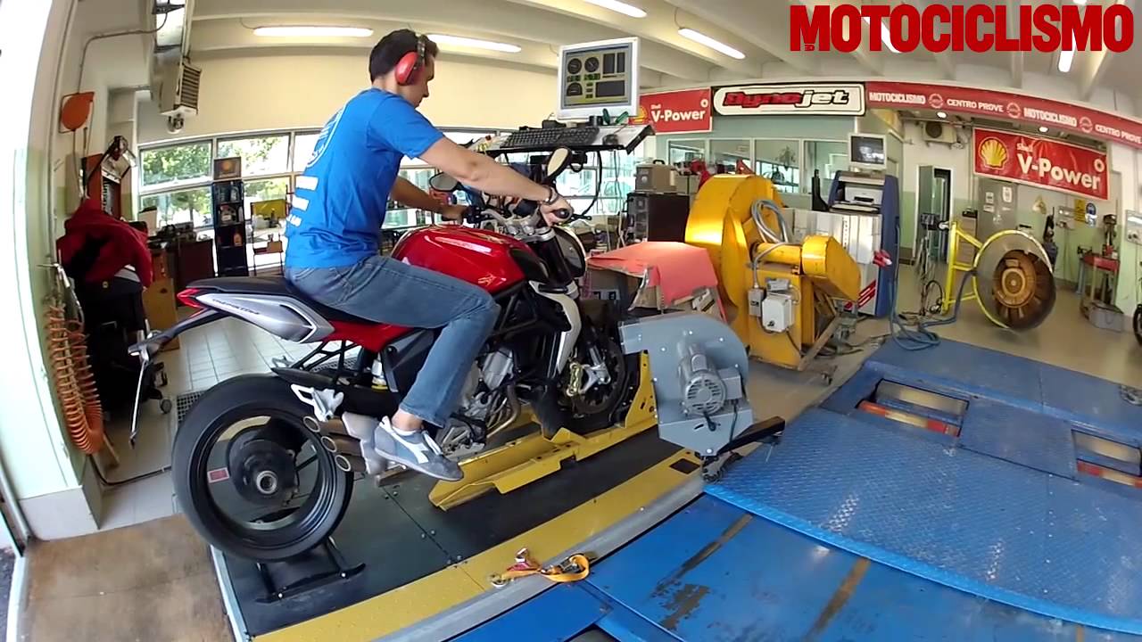MV Agusta Brutale 675 al banco prova