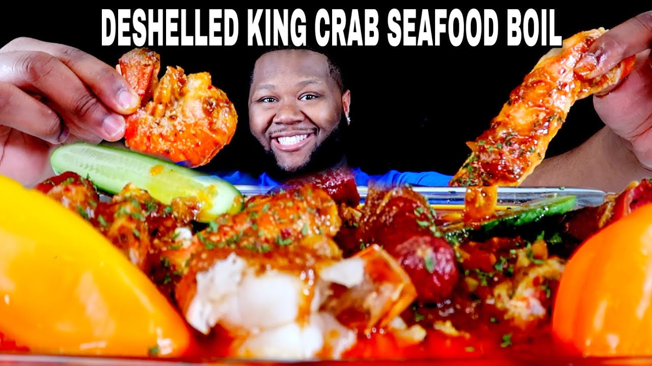 DESHELLED KING CRAB + LOBSTER SEAFOOD BOIL + DIPPIN DASH BUTTER SAUCE