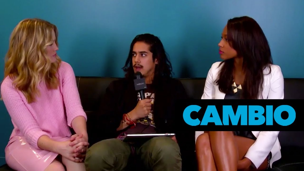 'Twisted' Cast | Cambio Couch Sesh