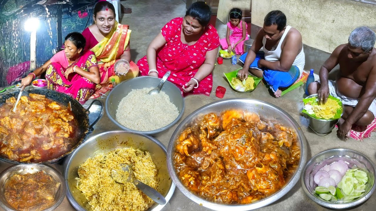 নবমীতে মায়ের হাতের দূর্দান্ত স্বাদের চিকেন বিরিয়ানি জমিয়ে খাওয়া সবাই মিলে।Chicken Biryani Recipe