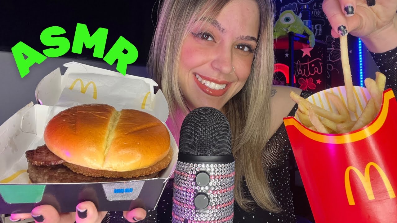 ASMR MUKBANG (caótico) PROVANDO LANCHE DA COPA DO MC DONALDS (MC BRASIL)