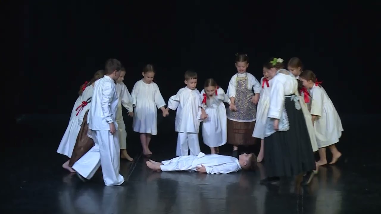 13. festivalčić Naše kolo veliko, KUD Sesvete, Kata i Mata zaljubljeni par