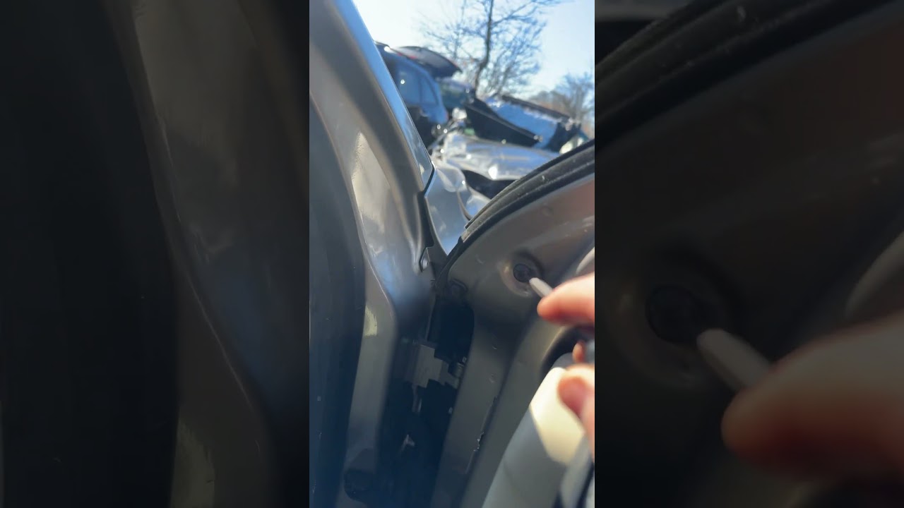 2012 Volvo XC 60 passenger side view mirror removal #diy #carbody #autosalvage #touchup ￼