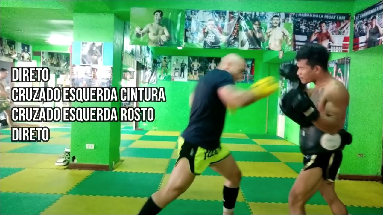 Treino comentado na Tailândia #muaythai