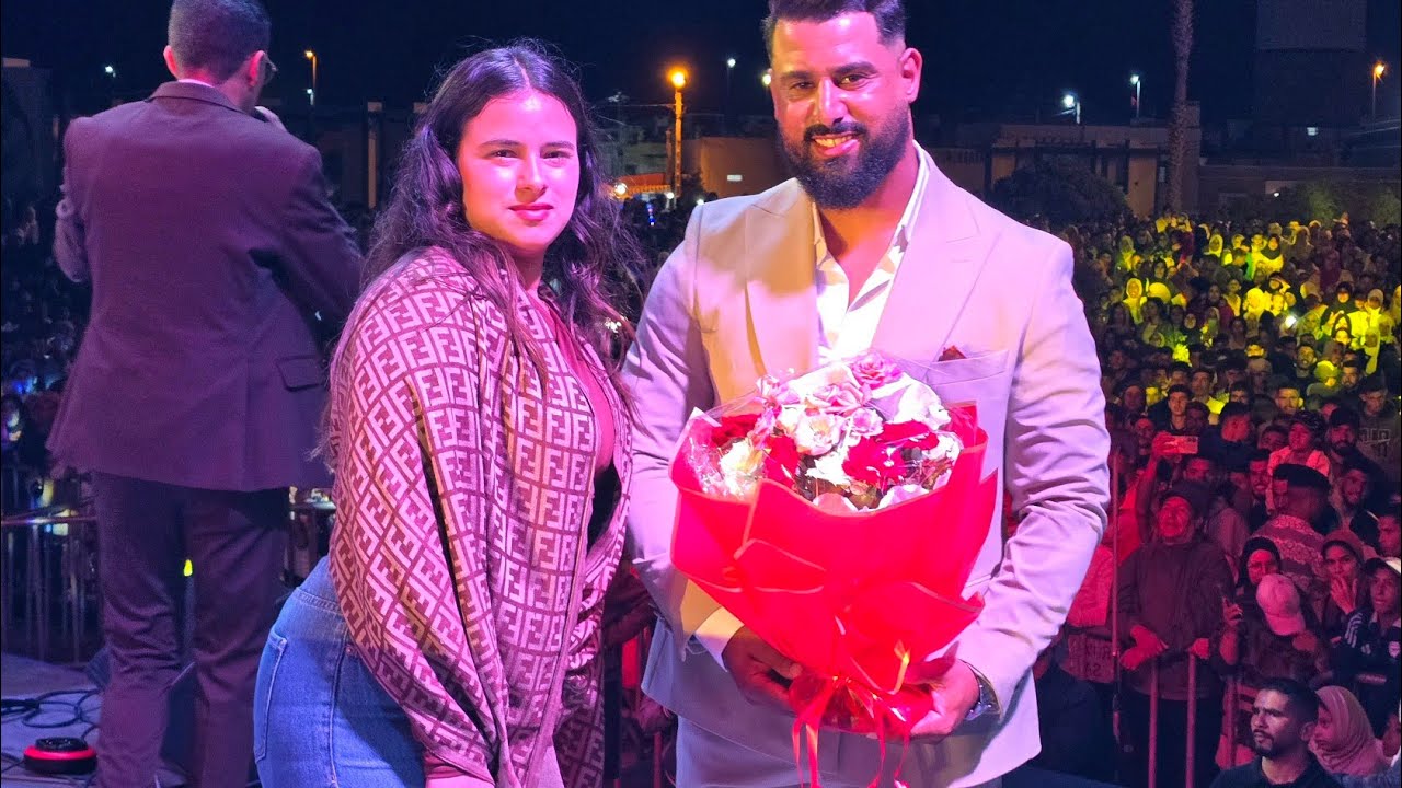 أستقبال رائع الفنان العربي مساعيد بمهرجان الصويرية القديمة جمهور كل يتفاعل مع مجموعة جديد 2025 💥