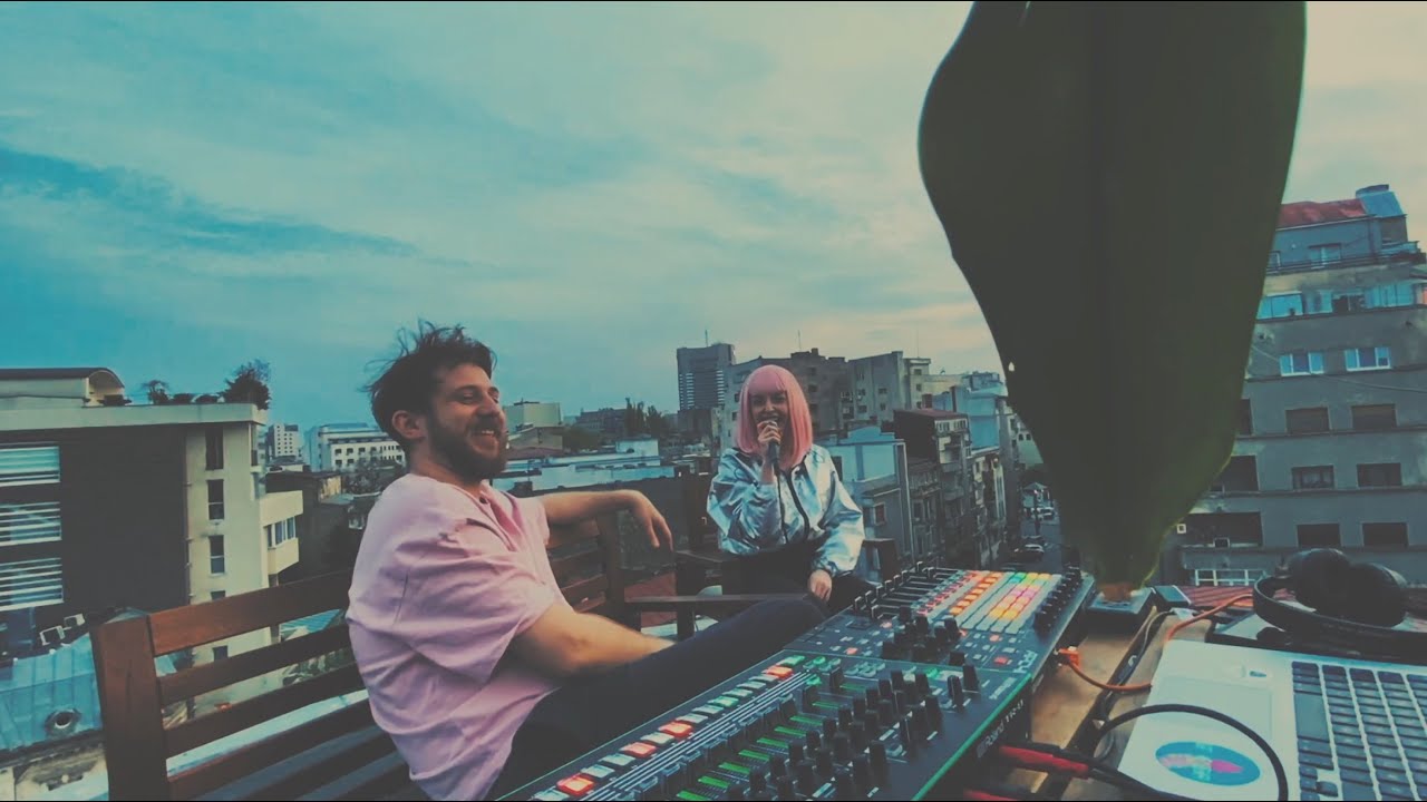 Rooftop Micro Cosmic House Mix | Soundopamine Live | Outdoor Quarantine Studio Session