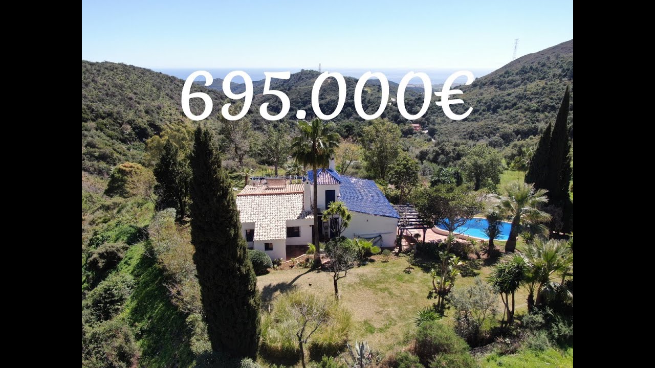 Fountains on the Mountains, Finca for sale in Los Reales with Stunning Fincas Real Estate
