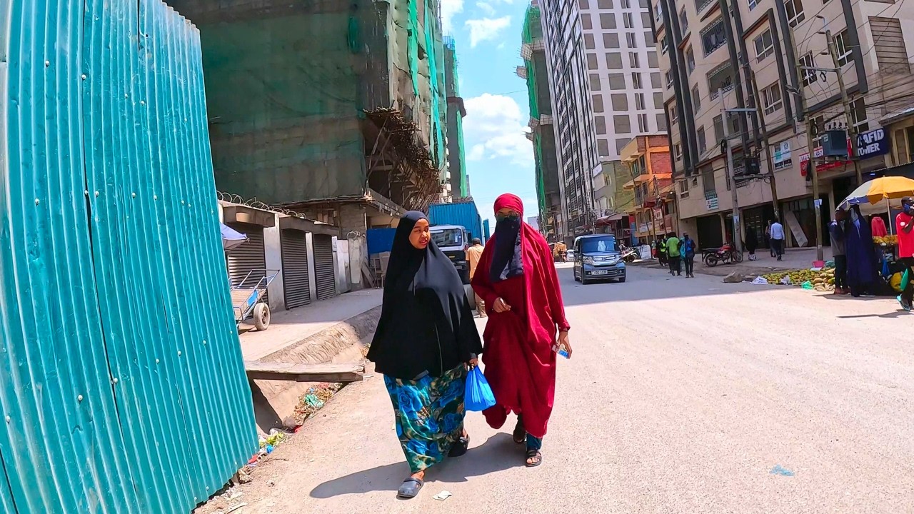 The famous Muratina street Eastleigh in Nairobi Kenya |4k walk|