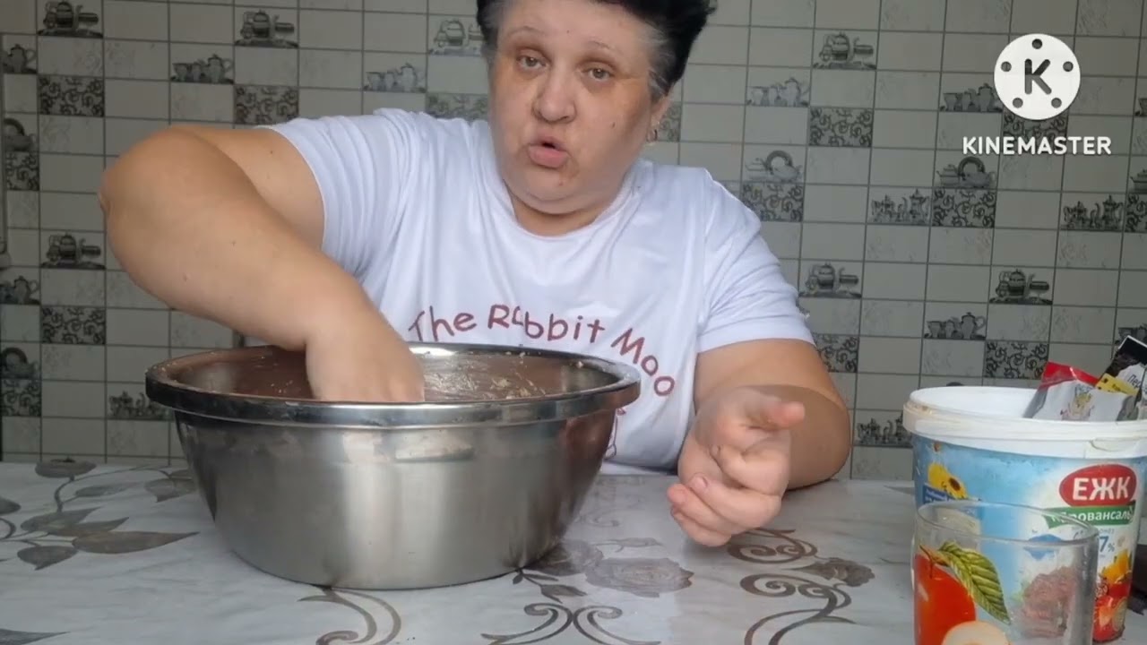 Вкусный торт за 1,5 часа и обед самый простой.1 часть видео 