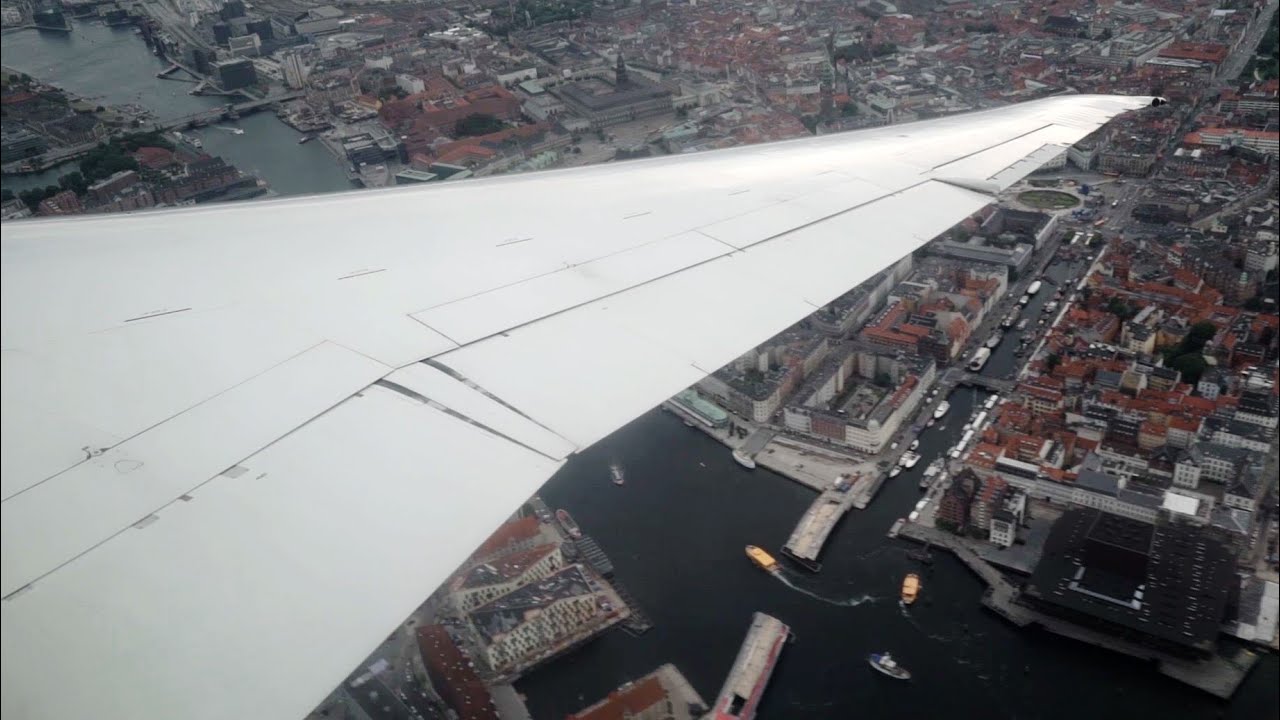 SPECTACULAR Low Flying DAT MD-87 [OY-JRU] over Copenhagen & Surrounding Area