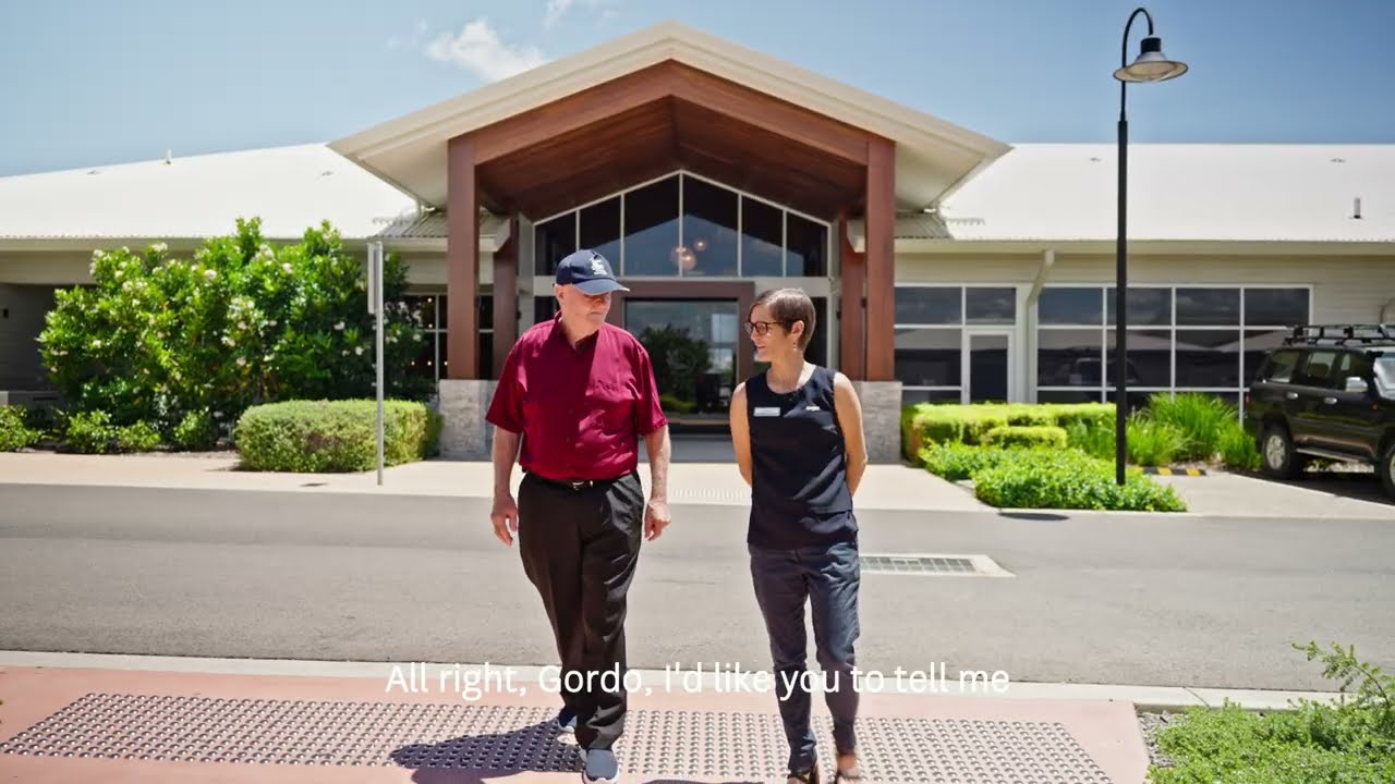 A walk and a chat at Reflections on the Bay | Hervey Bay retirement living