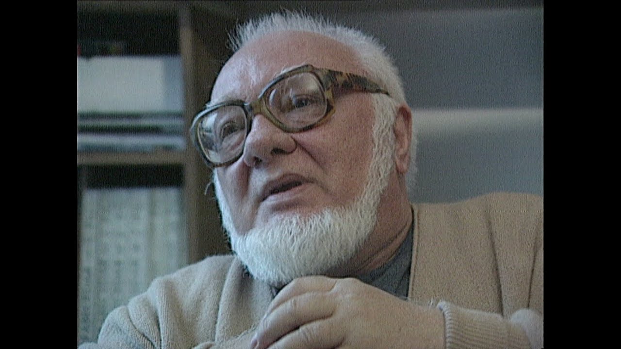 06 / „nu sunt român, nu m-am născut poet”