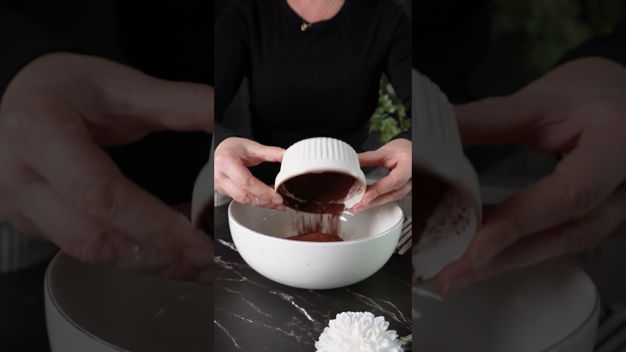Bucură-te de o rețetă clasică de prăjitură Ora 12, un desert pufos și aromat!