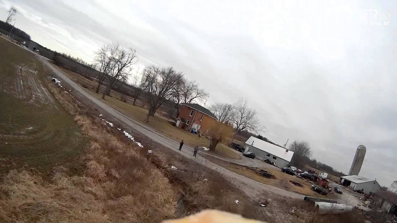 Tek Sumo - FPV Flying Wing - Pruning Trees