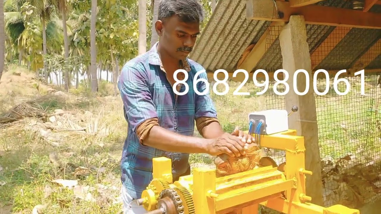 Coconut Dehusking  machine