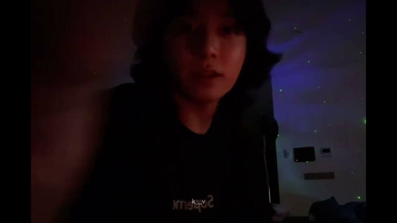 🐰라이브에서 🐻댓글 찾느라 바쁜 손가락