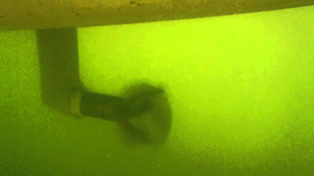 Volvo 3 blade propeller cavitating when on reverse