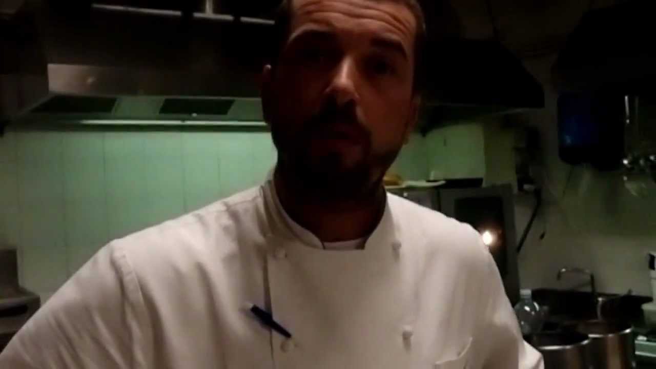 Cucine all'opera: Ristorante Vo - Crema di topinambur, ragù di coniglio, cardi gratinati...