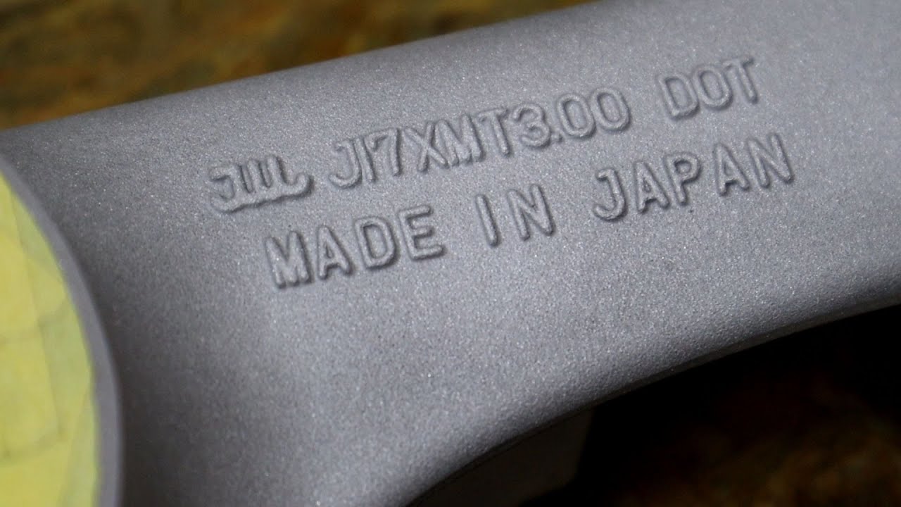 ホイールの塗装剥離【Bandit250 GJ77A】