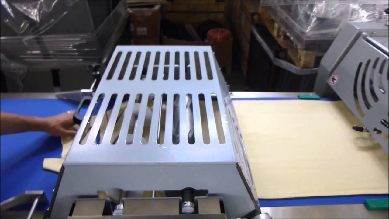 WORKING TABLE TL350-I, CALIBRATOR ZCL600, CROISSANT MOULDER AVV.200 - ZMATIK PASTRY MACHINES