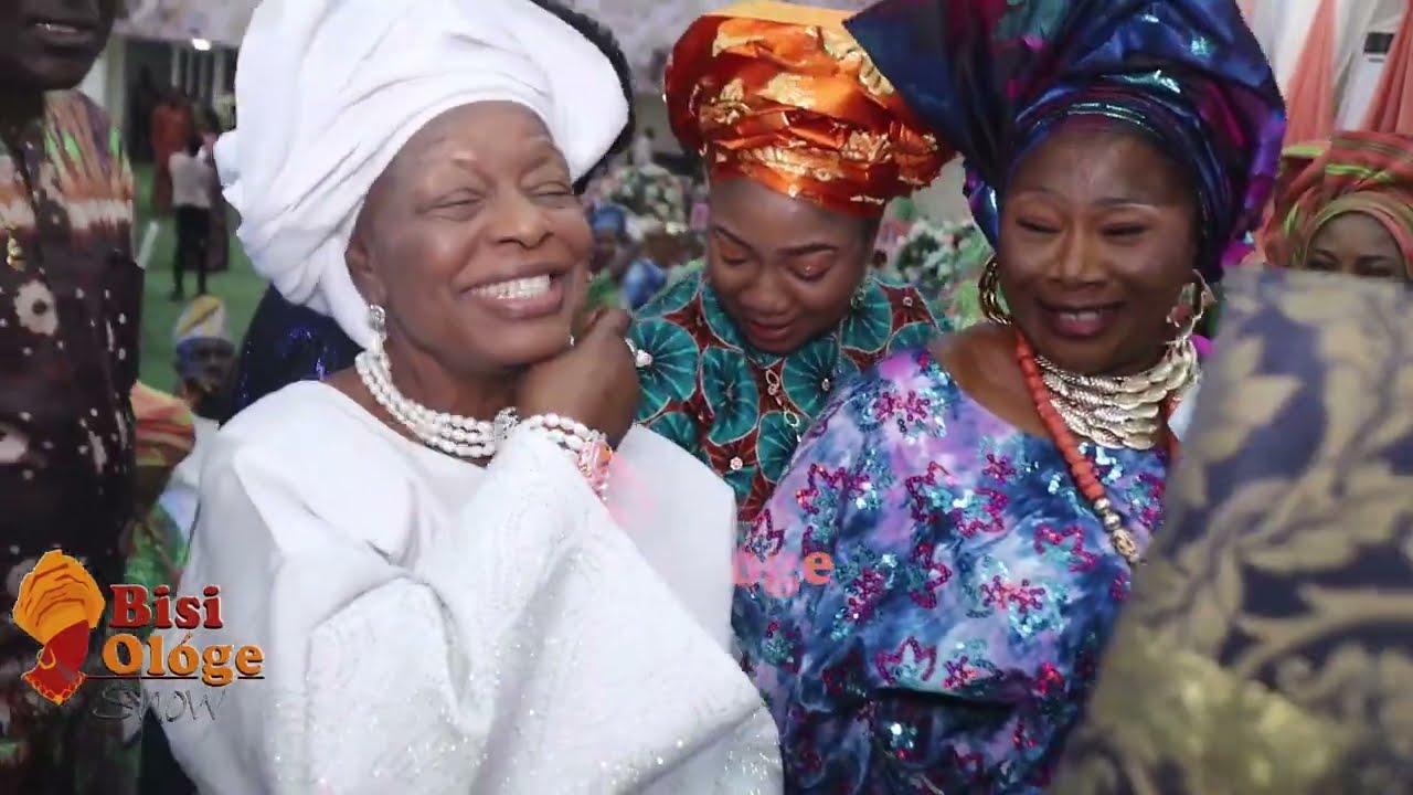 IYALODE ALABA LAWSON DANCE LIKE NEVER BEFORE AT LISABI ROYAL FESTIVAL 2023