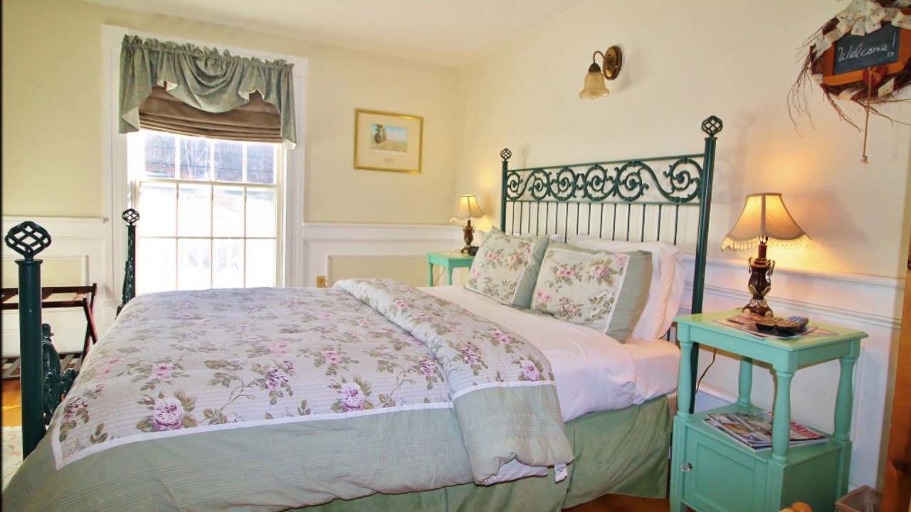 Camden Maine Area Restaurant & Inn For Sale