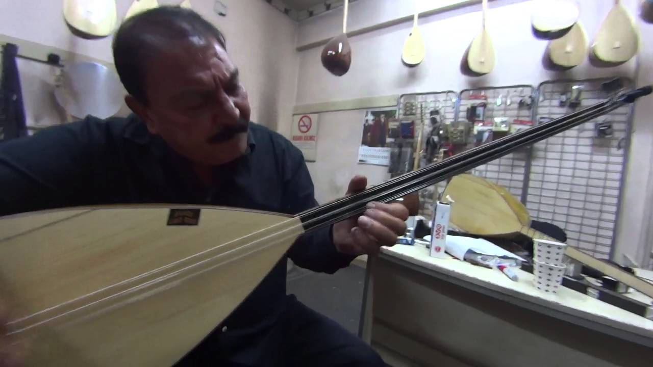 BARAK FAHRİ ÇELEBİ genç yaşımda felek büktün benim garip belimi56 tekne oyma dut divan bağlama