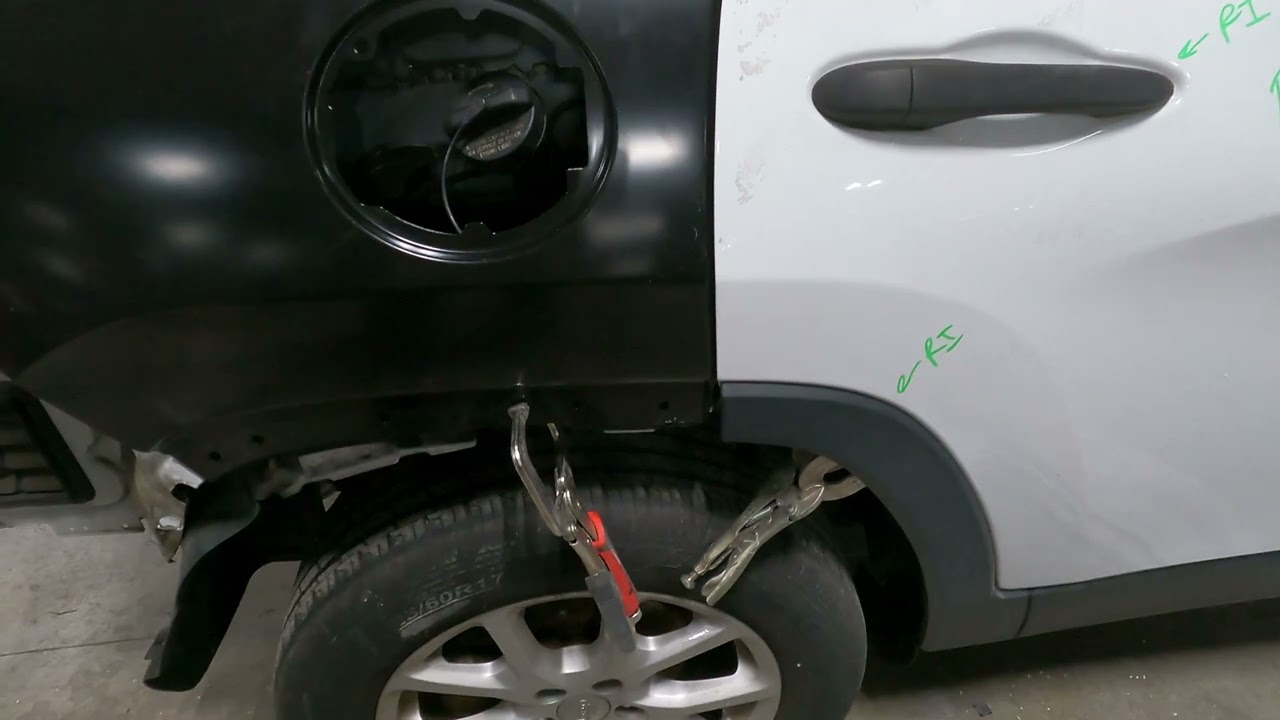 Jeep Cherokee quarter panel replace/ Джип- замена заднего крыла.