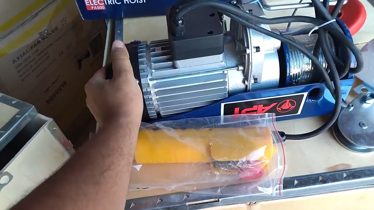 ونش كهرباء أحمال تبدأ من 300 ك حتي 1200 كيلو ماركه APT للاستعلام الارقام في أول تعليق