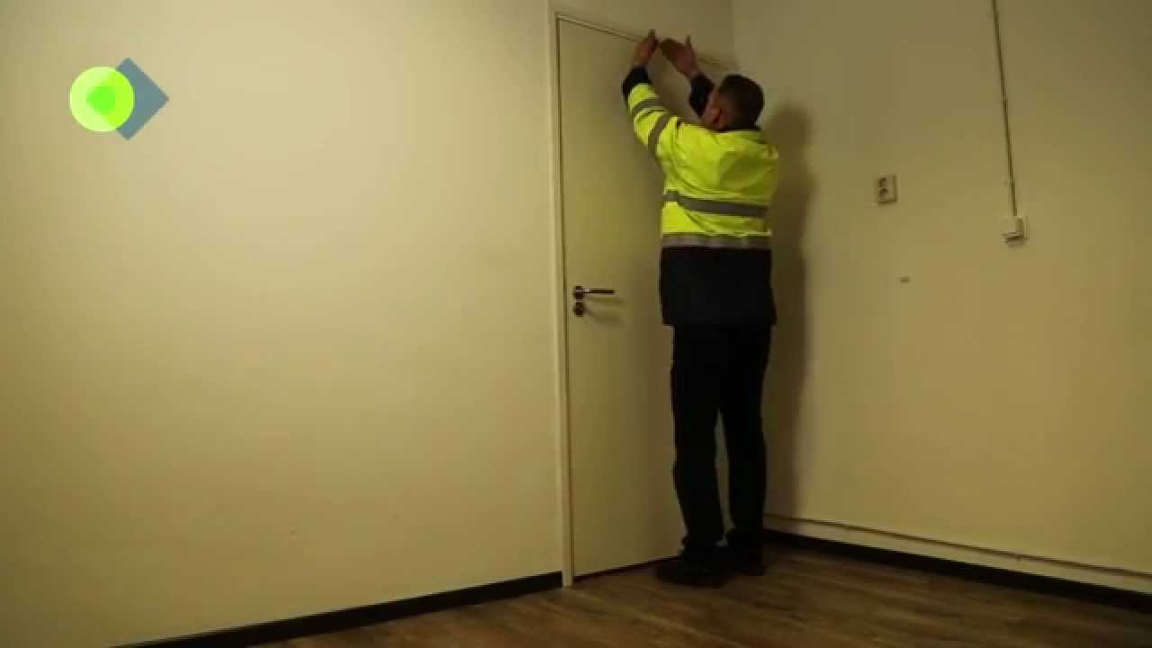 Deurprocedure bij toedraaiende deur (met voice over)