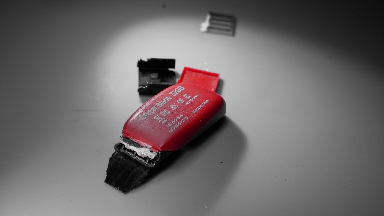 Sandisk Cruzer Blade 32GB - odzyskanie danych ze złamanego pendrive. Uszkodzone złącze USB