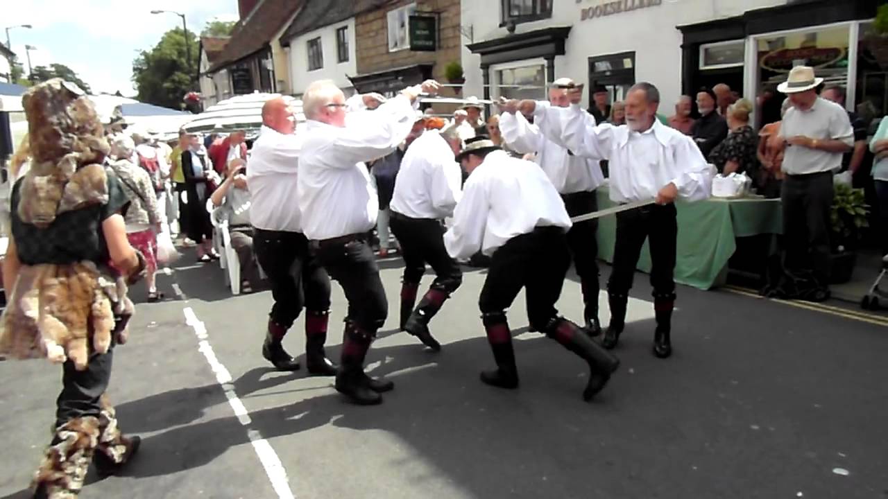 Danseurs d'Epee de Quevaucamps.  Warwick Folk Festival 2012