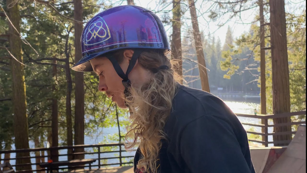 YMCA SKATE CAMP: THE POWELL-PERALTA TEAM. (Warm ups on mega mini)