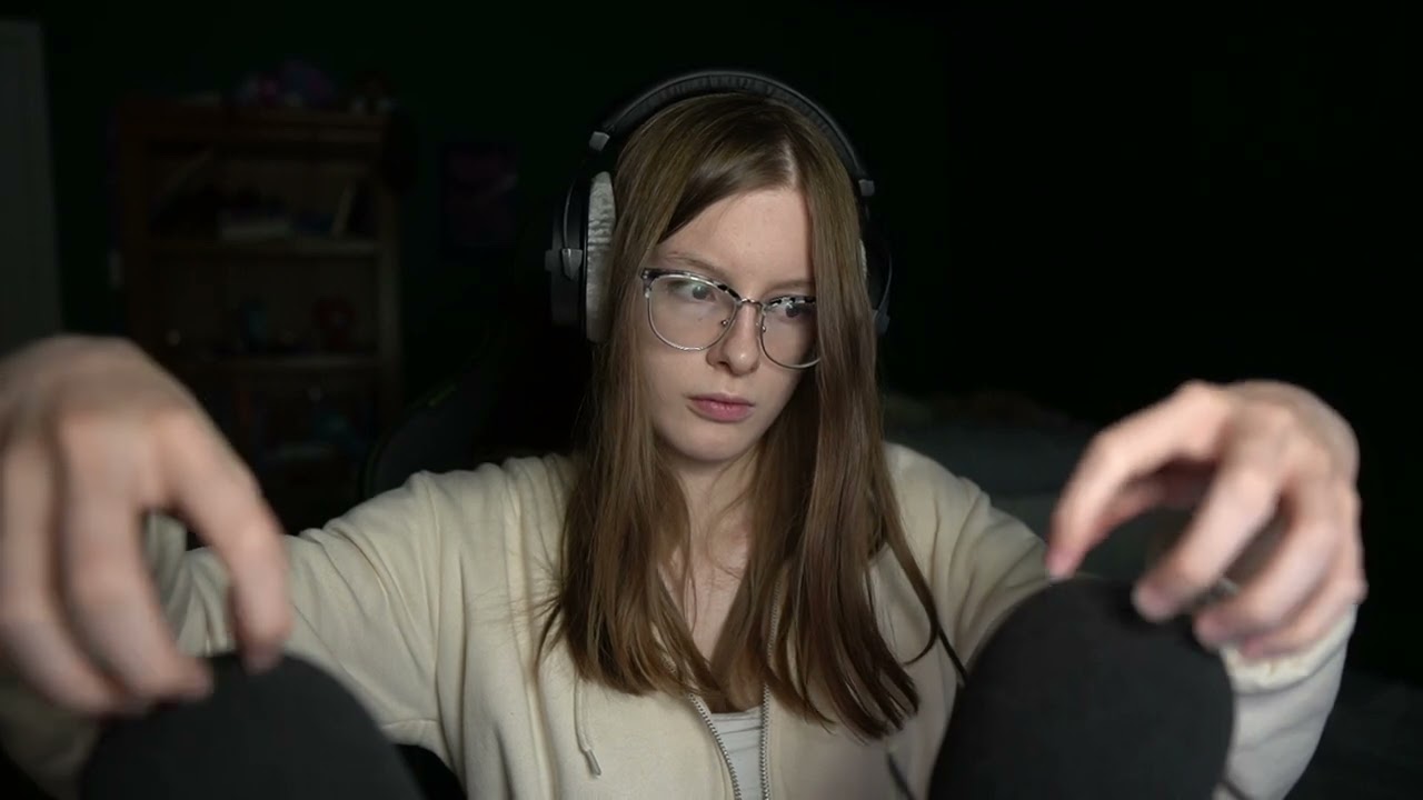 Intense Fast and Aggressive Mic Scratching No Talking ASMR