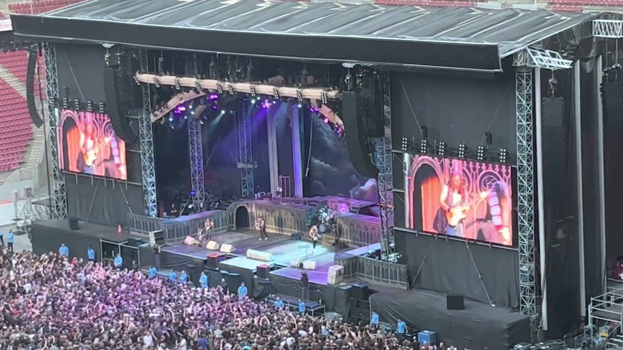 Iron Maiden - Hallowed be thy name @ Köln Rheinenergie Stadion 2.7.2022