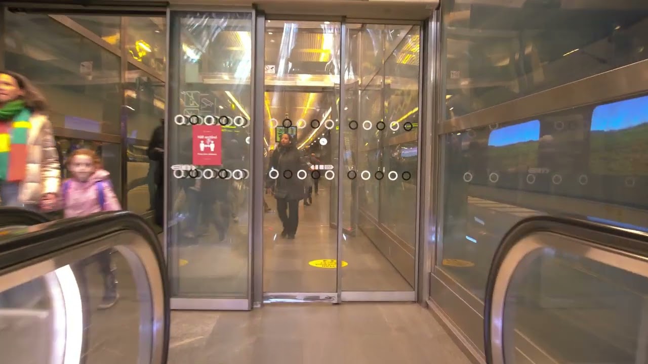 CITY VLOG - EXPLORING 3 MAIN TRAIN STATIONS MALMÖ C -HYLLIE C TRIANGLE C IN MALMÖ SWEDEN